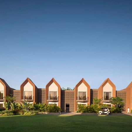 Radisson Resort & Spa Kandla Gandhidham Exterior photo