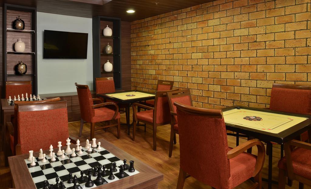Radisson Resort & Spa Kandla Gandhidham Exterior photo