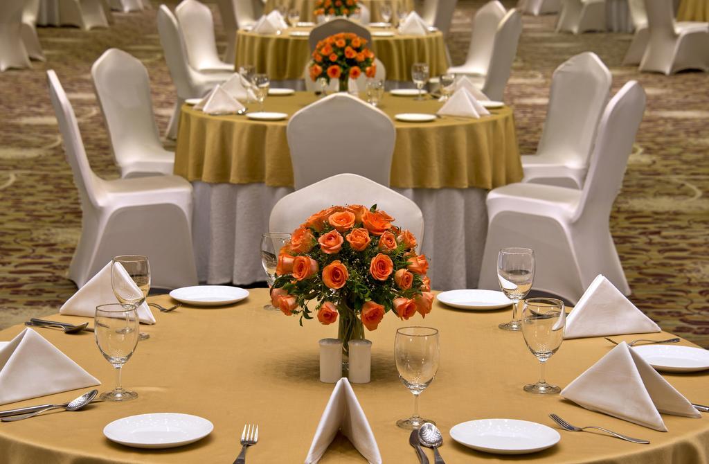 Radisson Resort & Spa Kandla Gandhidham Exterior photo