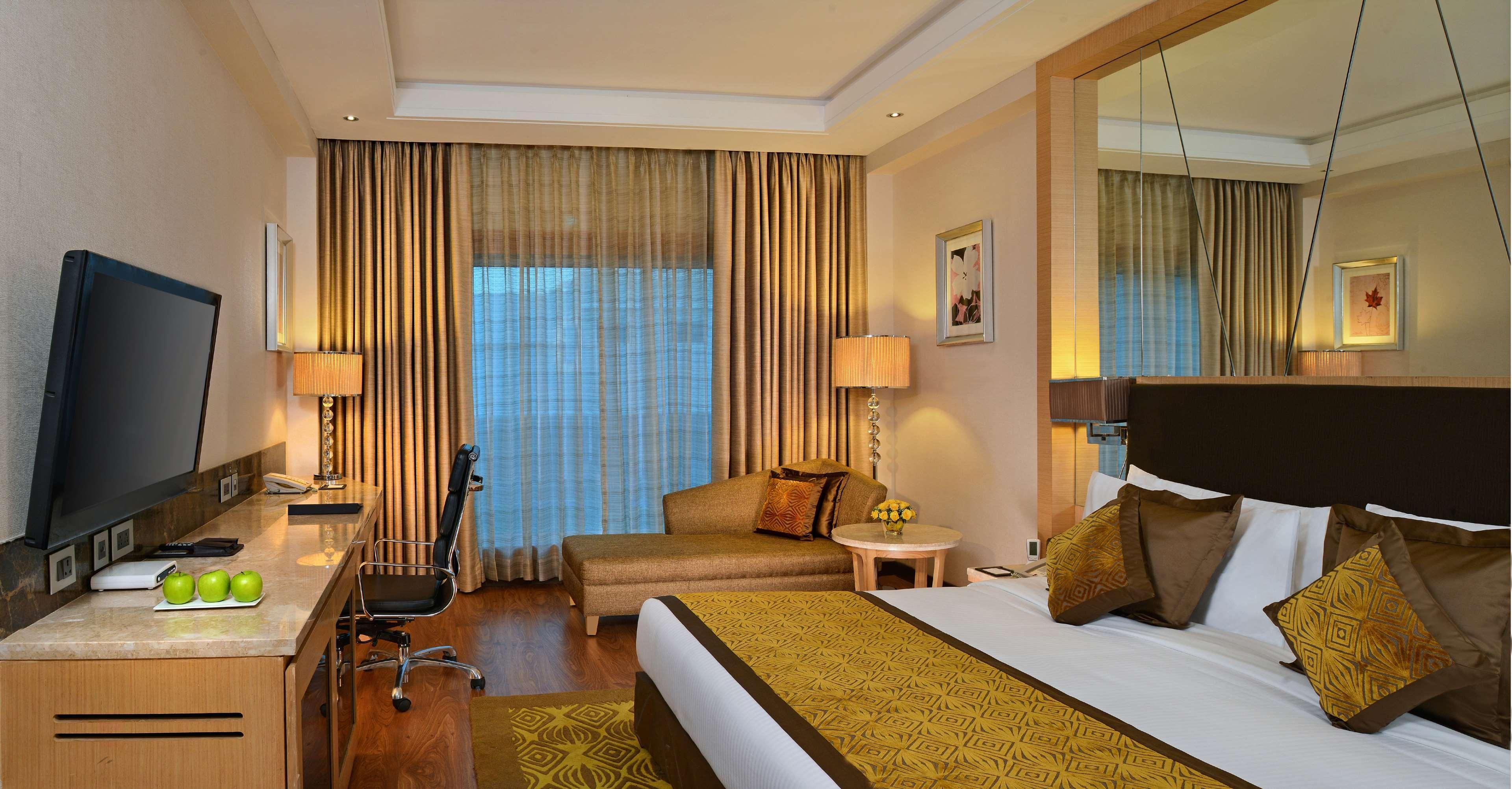 Radisson Resort & Spa Kandla Gandhidham Exterior photo